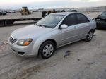 2009 Kia Spectra Ex Silver vin: KNAFE221195626490