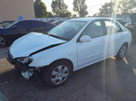 2009 Kia Spectra White vin: KNAFE221395611229