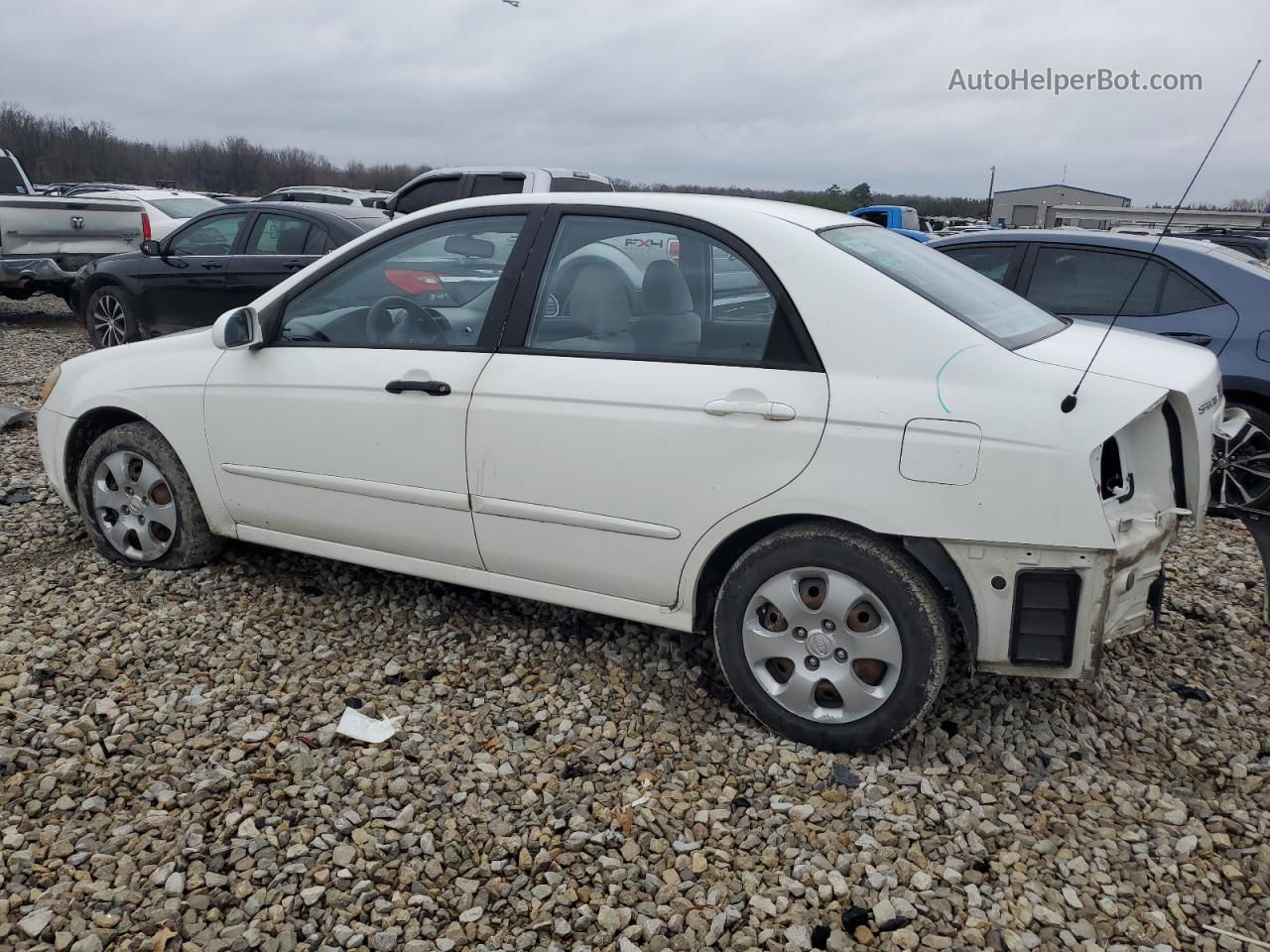 2009 Kia Spectra Ex White vin: KNAFE221495656762