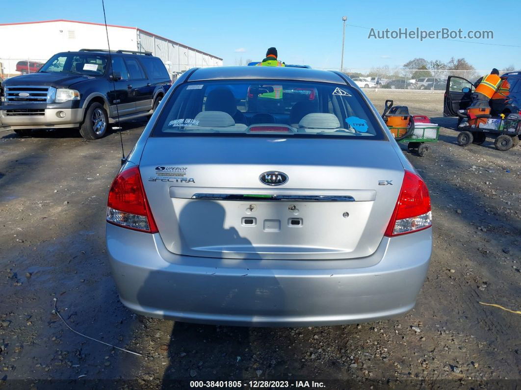 2009 Kia Spectra Ex Серебряный vin: KNAFE221595600457