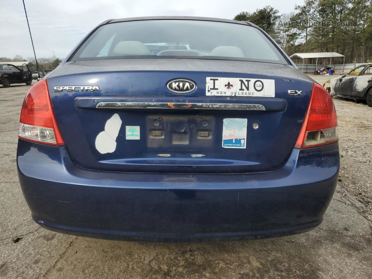 2009 Kia Spectra Ex Blue vin: KNAFE221595637878