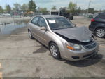 2009 Kia Spectra Ex Gold vin: KNAFE221695586164