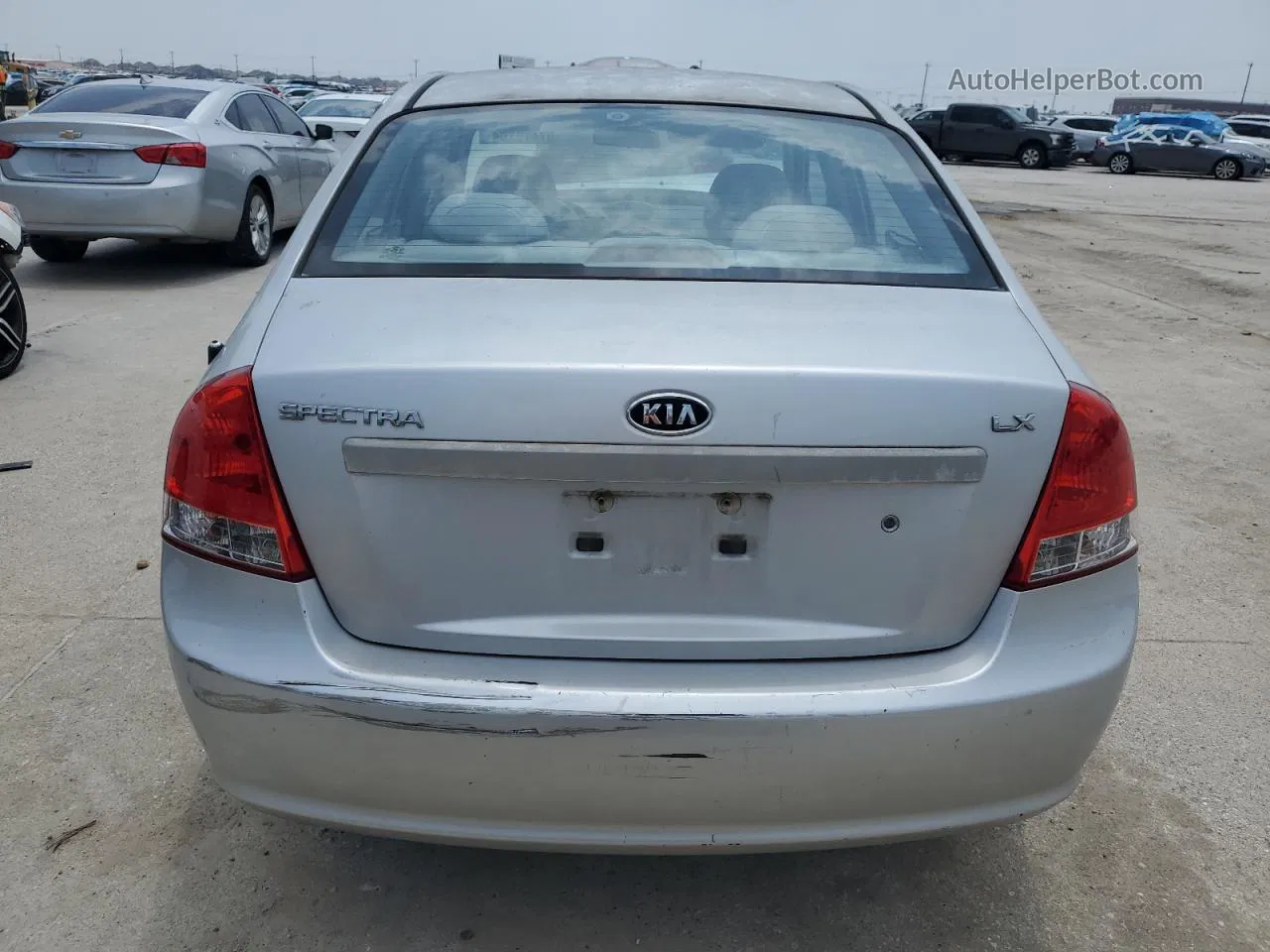 2009 Kia Spectra Ex Silver vin: KNAFE221795625070