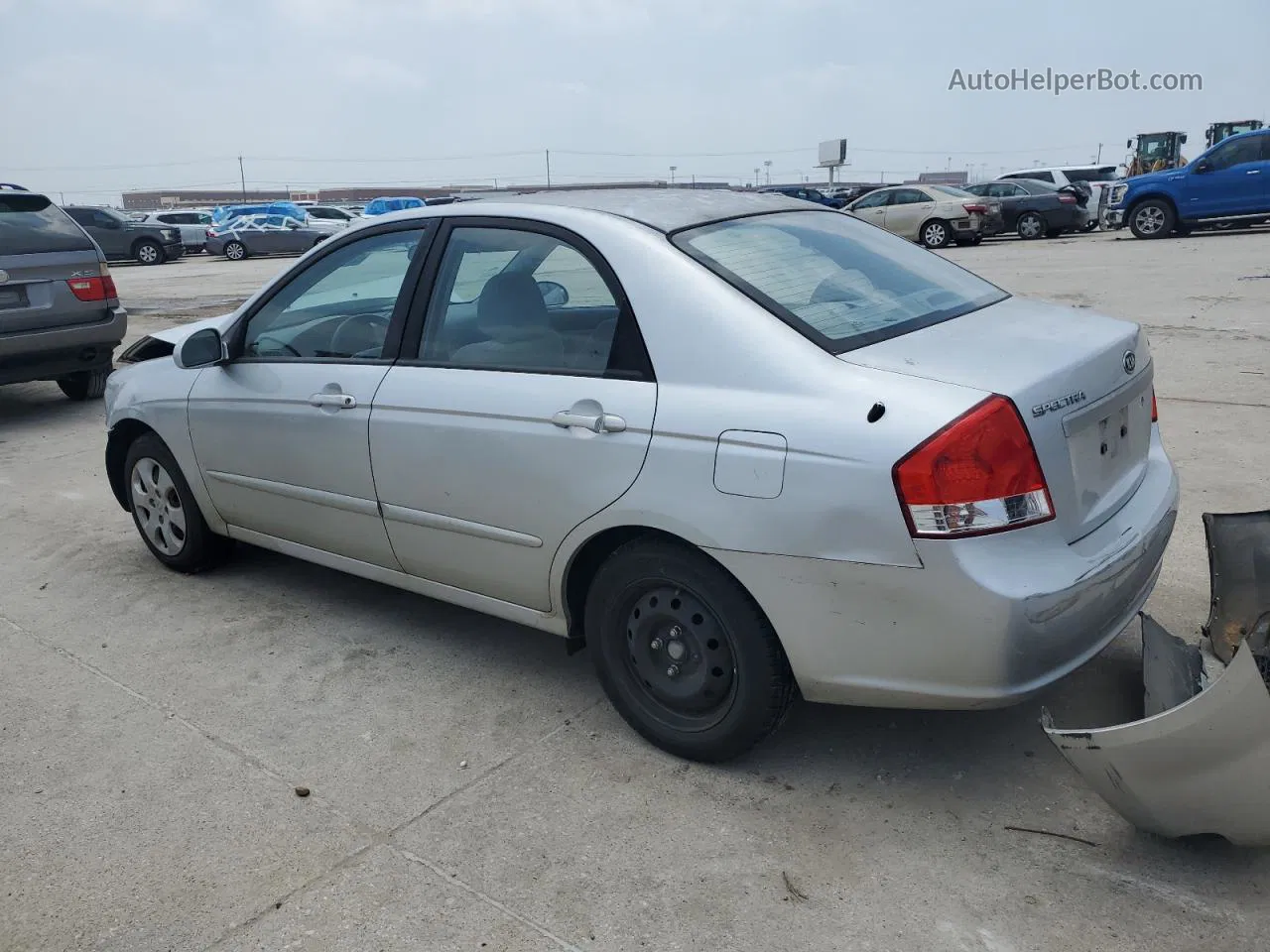 2009 Kia Spectra Ex Silver vin: KNAFE221795625070