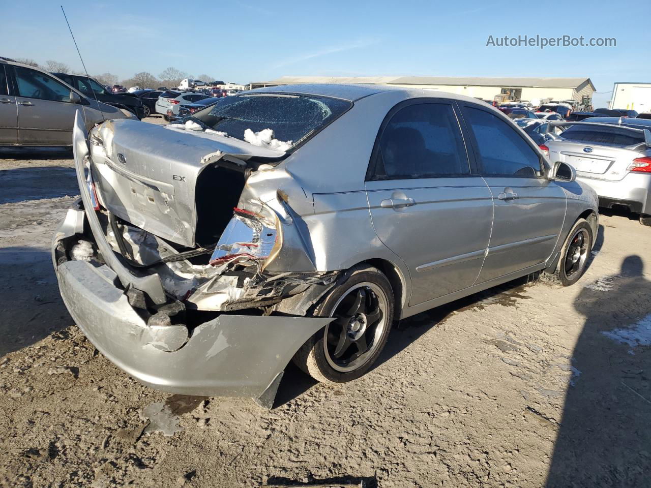 2009 Kia Spectra Ex Silver vin: KNAFE221895616698