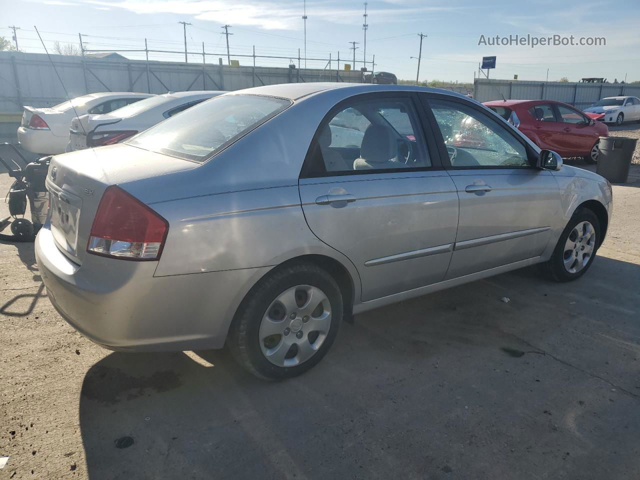 2009 Kia Spectra Ex Silver vin: KNAFE221995633560