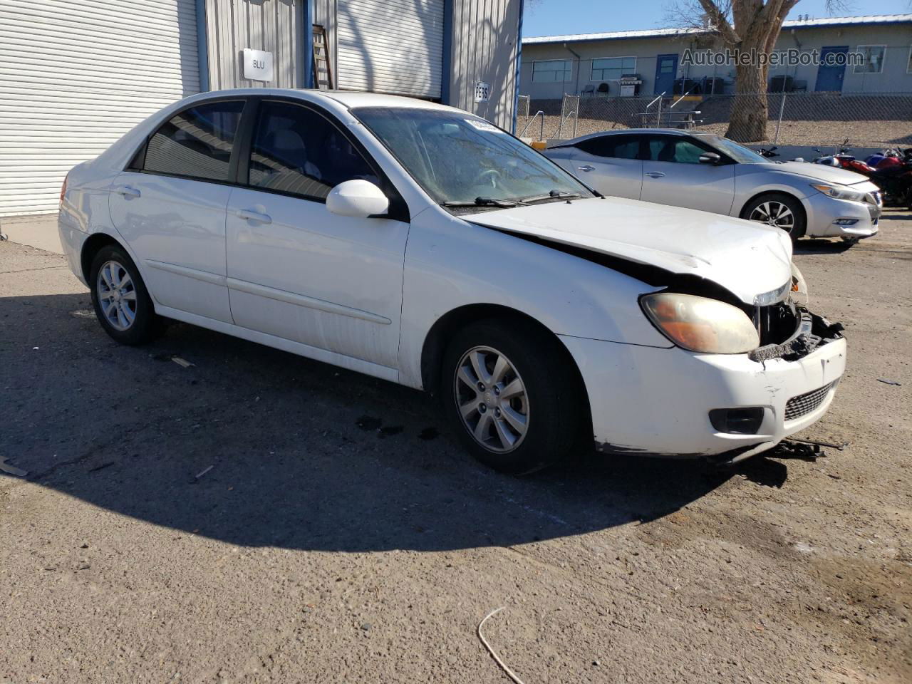 2009 Kia Spectra Ex White vin: KNAFE222095612007