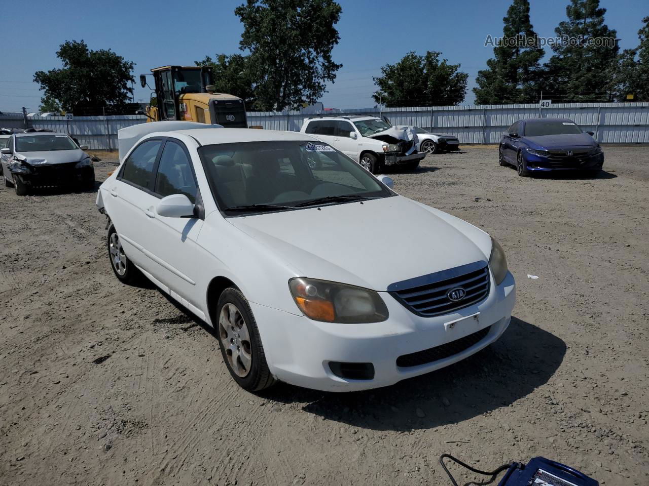 2009 Kia Spectra Ex Белый vin: KNAFE222095663412