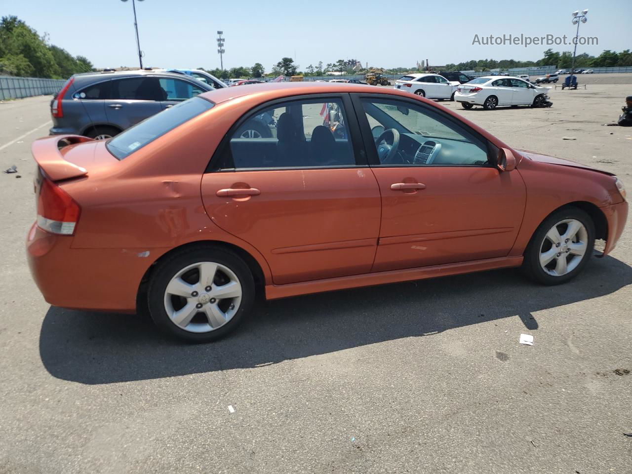 2009 Kia Spectra Ex Orange vin: KNAFE222295027350