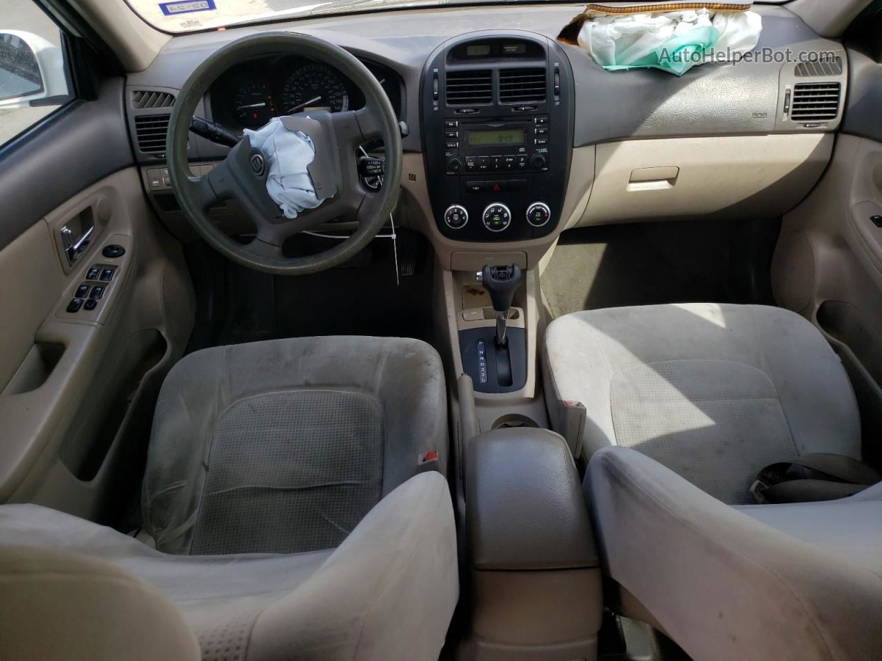 2009 Kia Spectra Ex White vin: KNAFE222X95613584