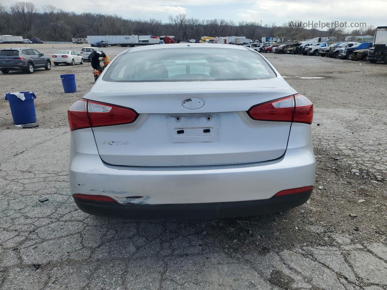 2016 Kia Forte Lx Silver vin: KNAFK4A60G5513984