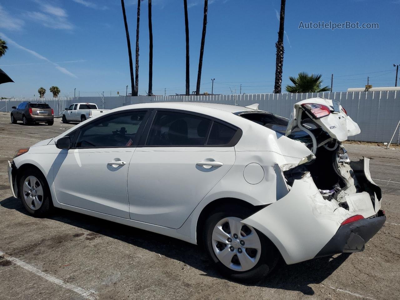 2016 Kia Forte Lx White vin: KNAFK4A63G5438763