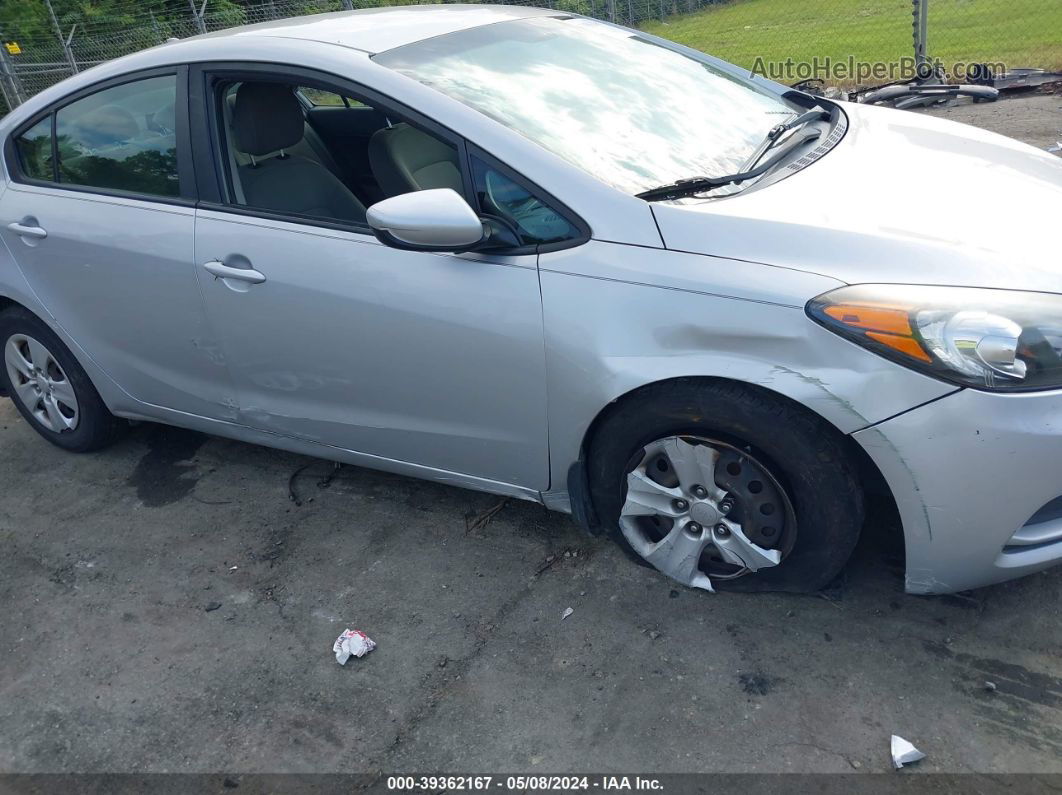 2016 Kia Forte Lx Silver vin: KNAFK4A63G5576819