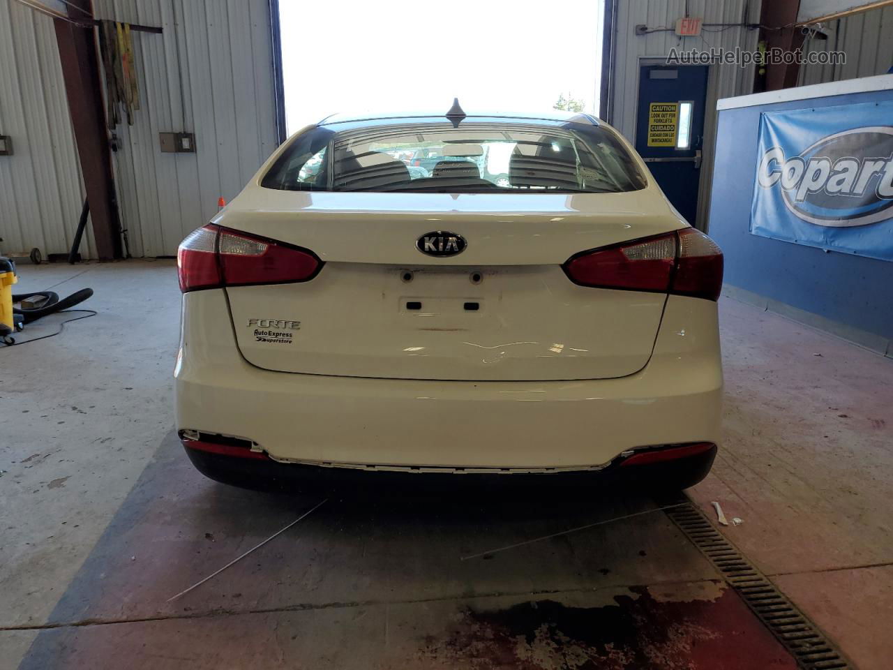 2016 Kia Forte Lx White vin: KNAFK4A64G5619533