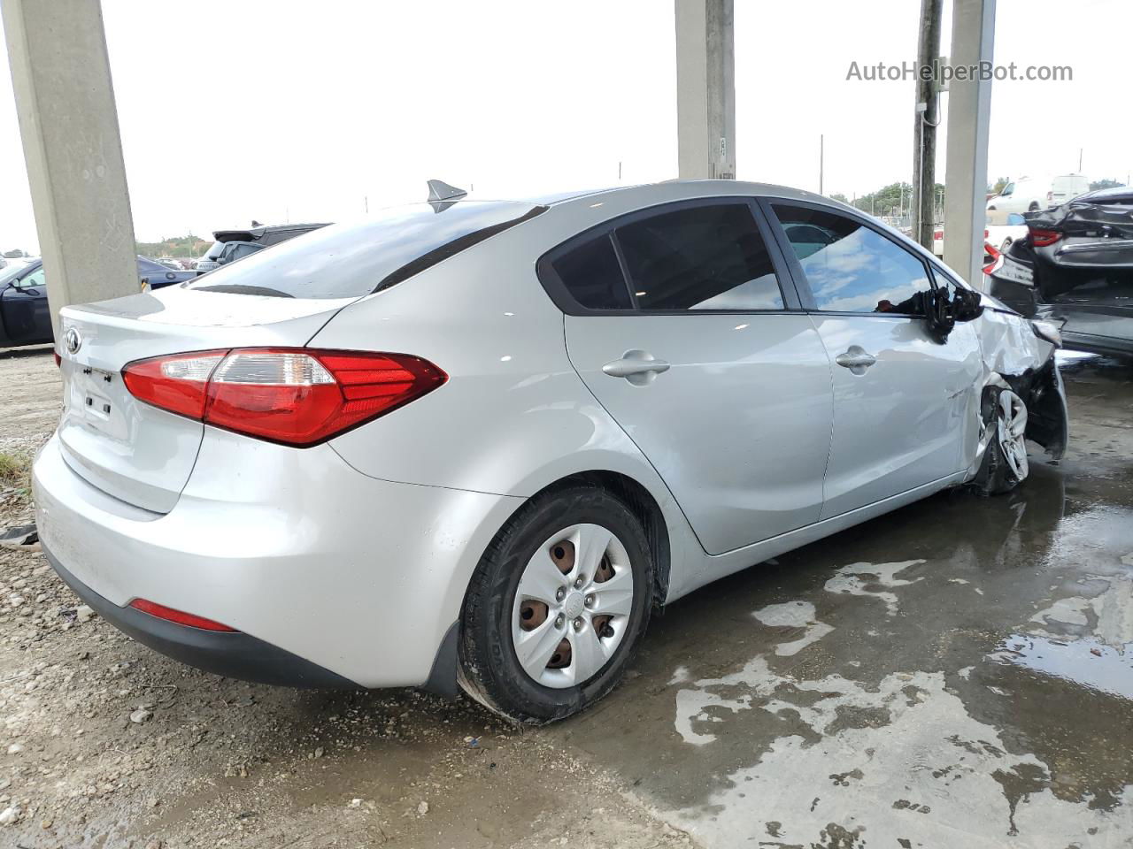 2016 Kia Forte Lx Silver vin: KNAFK4A65G5512393