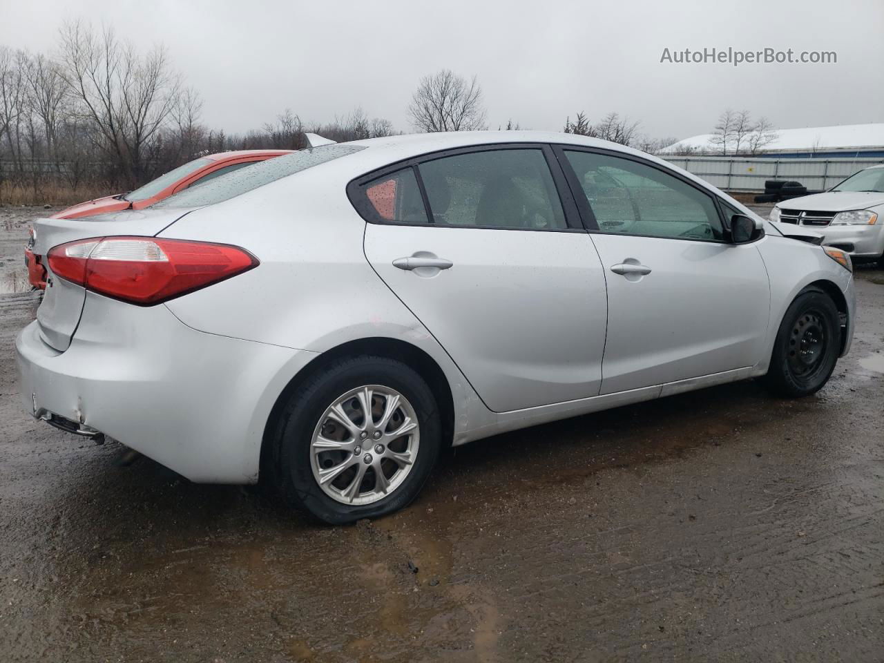 2016 Kia Forte Lx Silver vin: KNAFK4A65G5532448