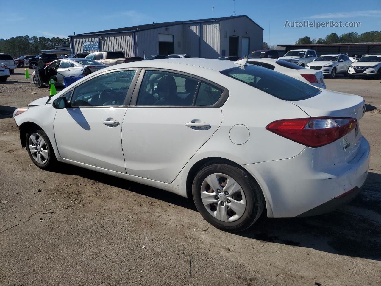 2016 Kia Forte Lx White vin: KNAFK4A65G5594240