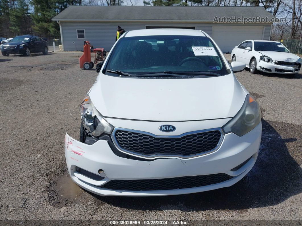 2016 Kia Forte Lx White vin: KNAFK4A65G5614437