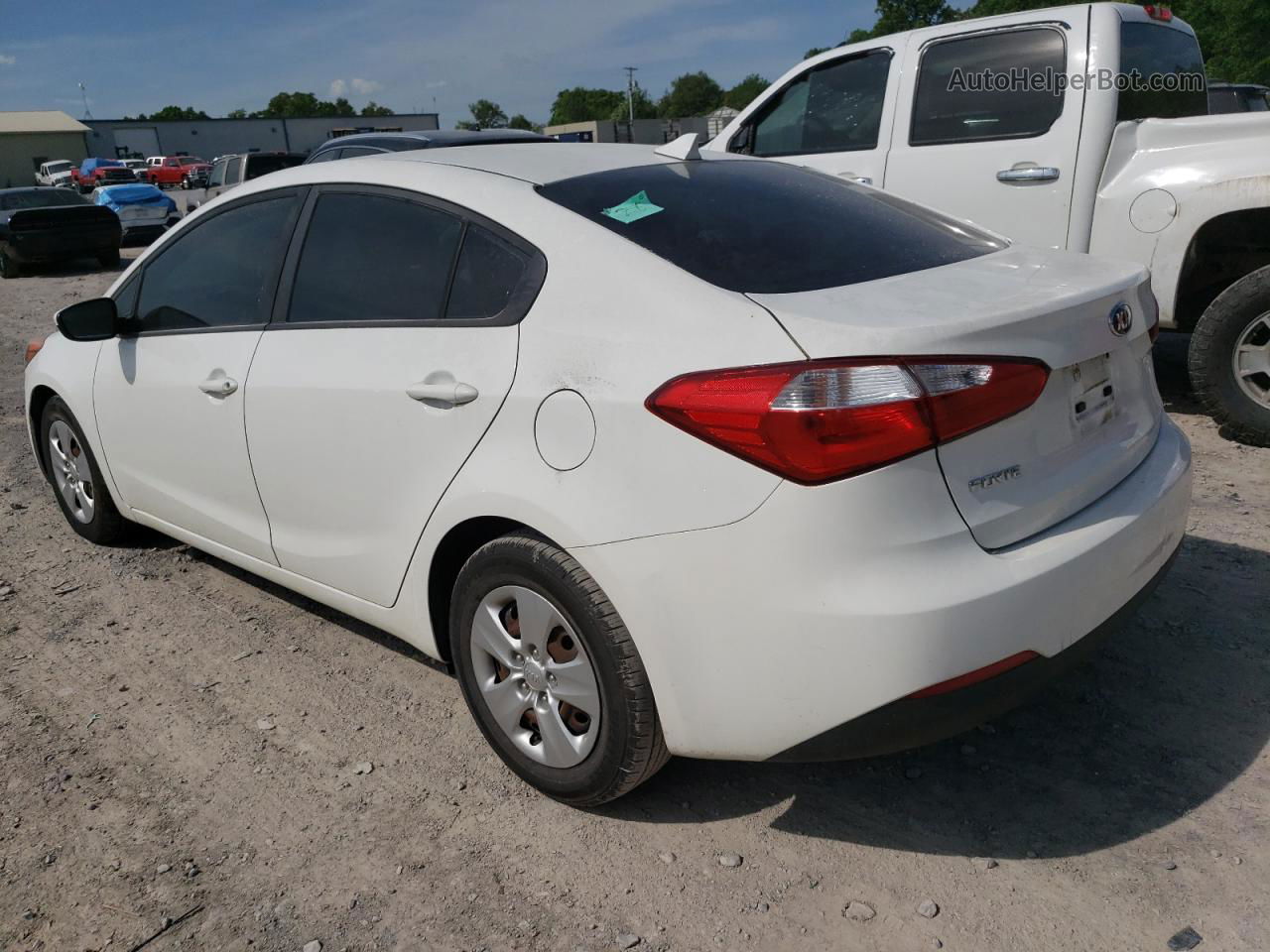 2016 Kia Forte Lx White vin: KNAFK4A65G5618472