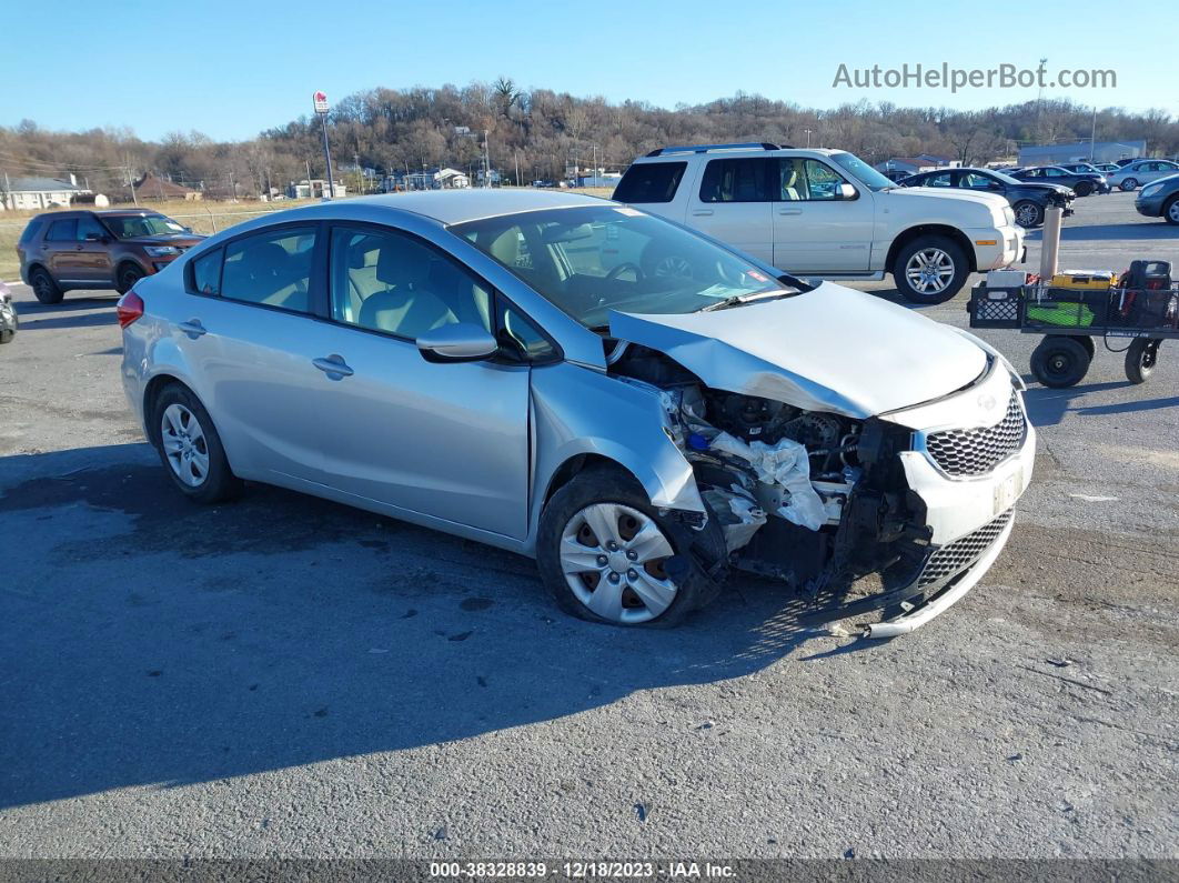 2016 Kia Forte Lx Серебряный vin: KNAFK4A66G5499962