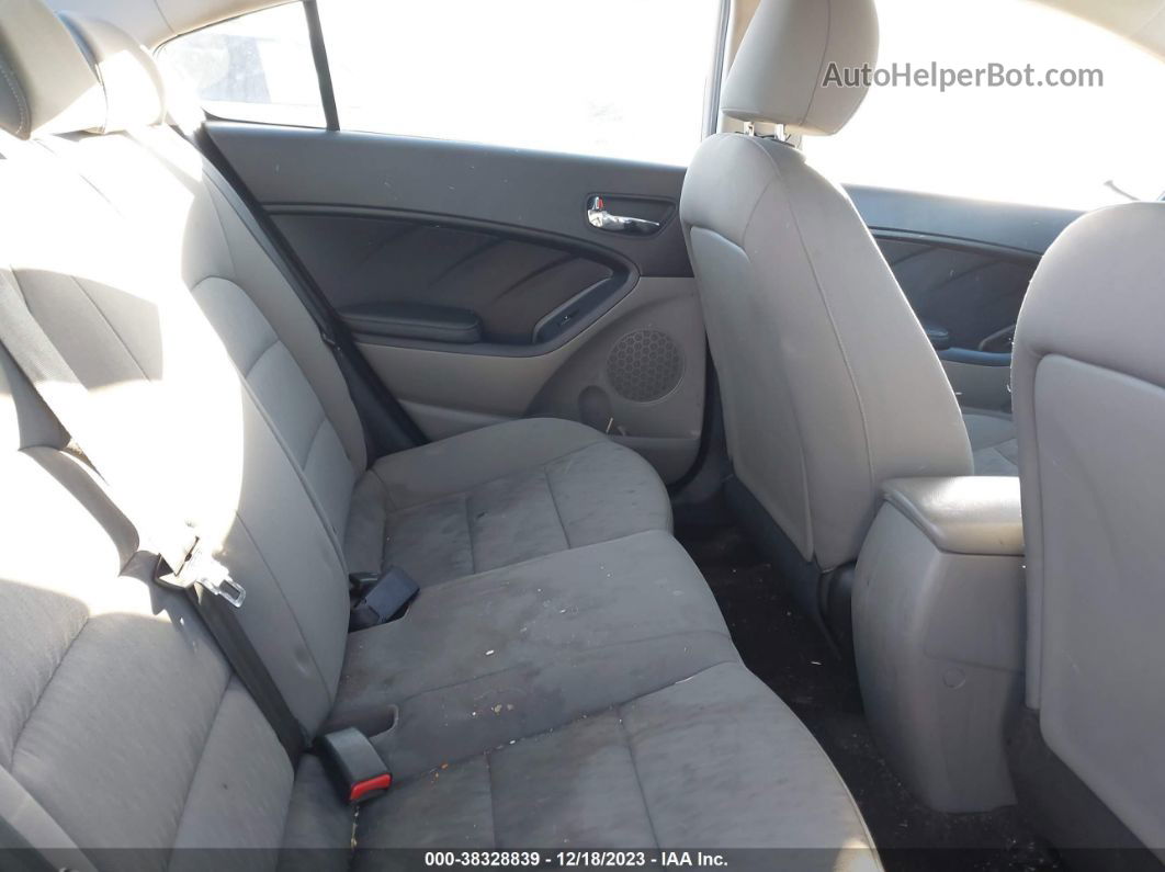 2016 Kia Forte Lx Серебряный vin: KNAFK4A66G5499962