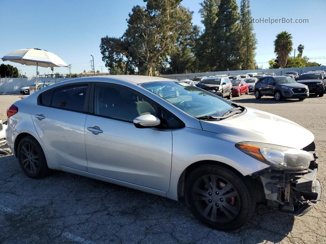 2016 Kia Forte Lx Silver vin: KNAFK4A66G5577656