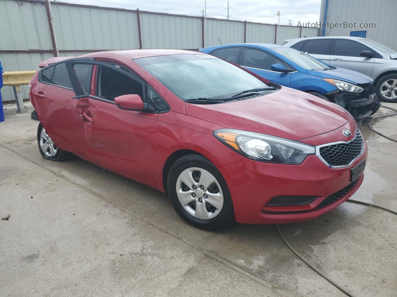 2016 Kia Forte Lx Red vin: KNAFK4A66G5593145