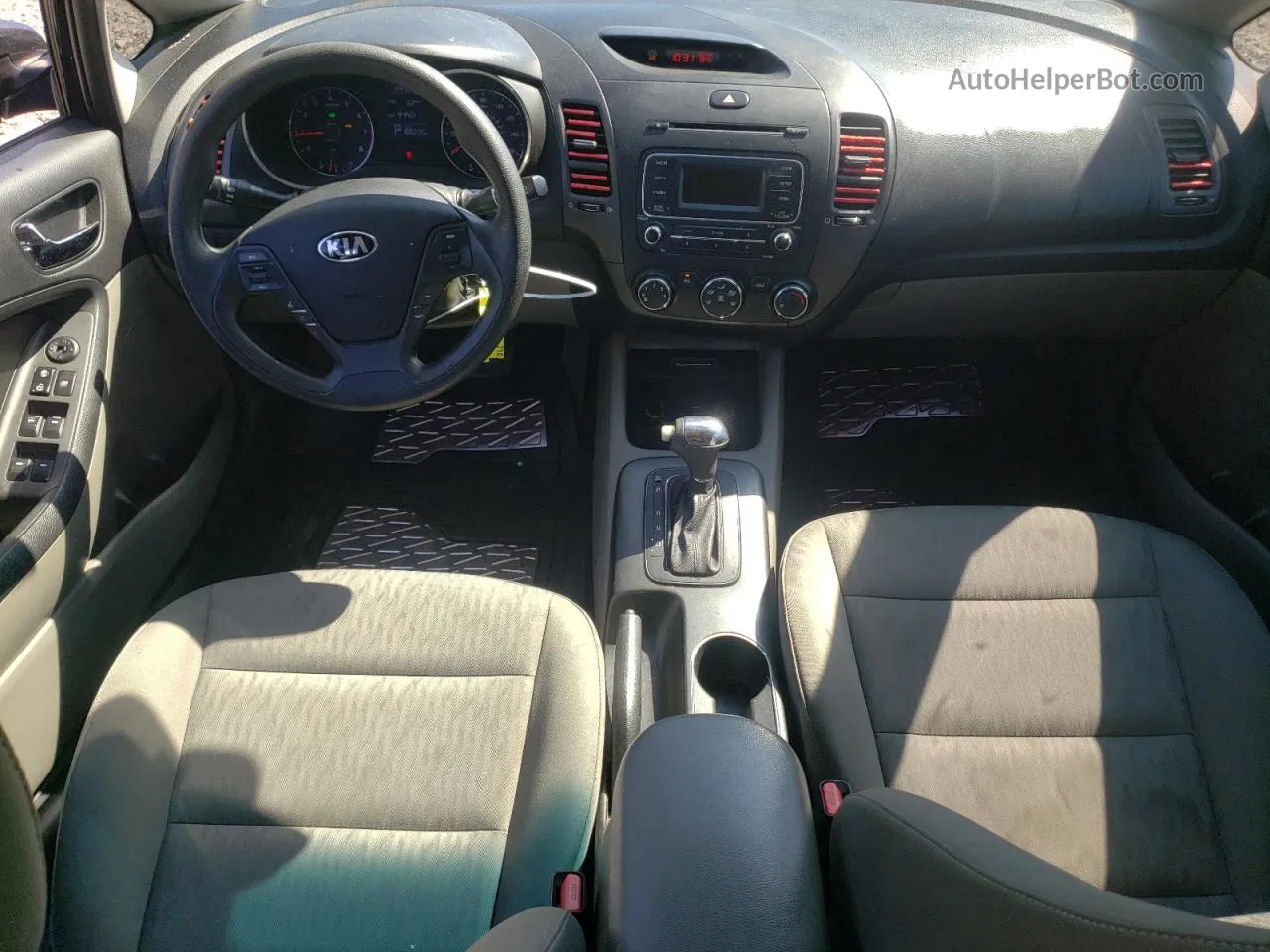 2016 Kia Forte Lx Черный vin: KNAFK4A67G5620661