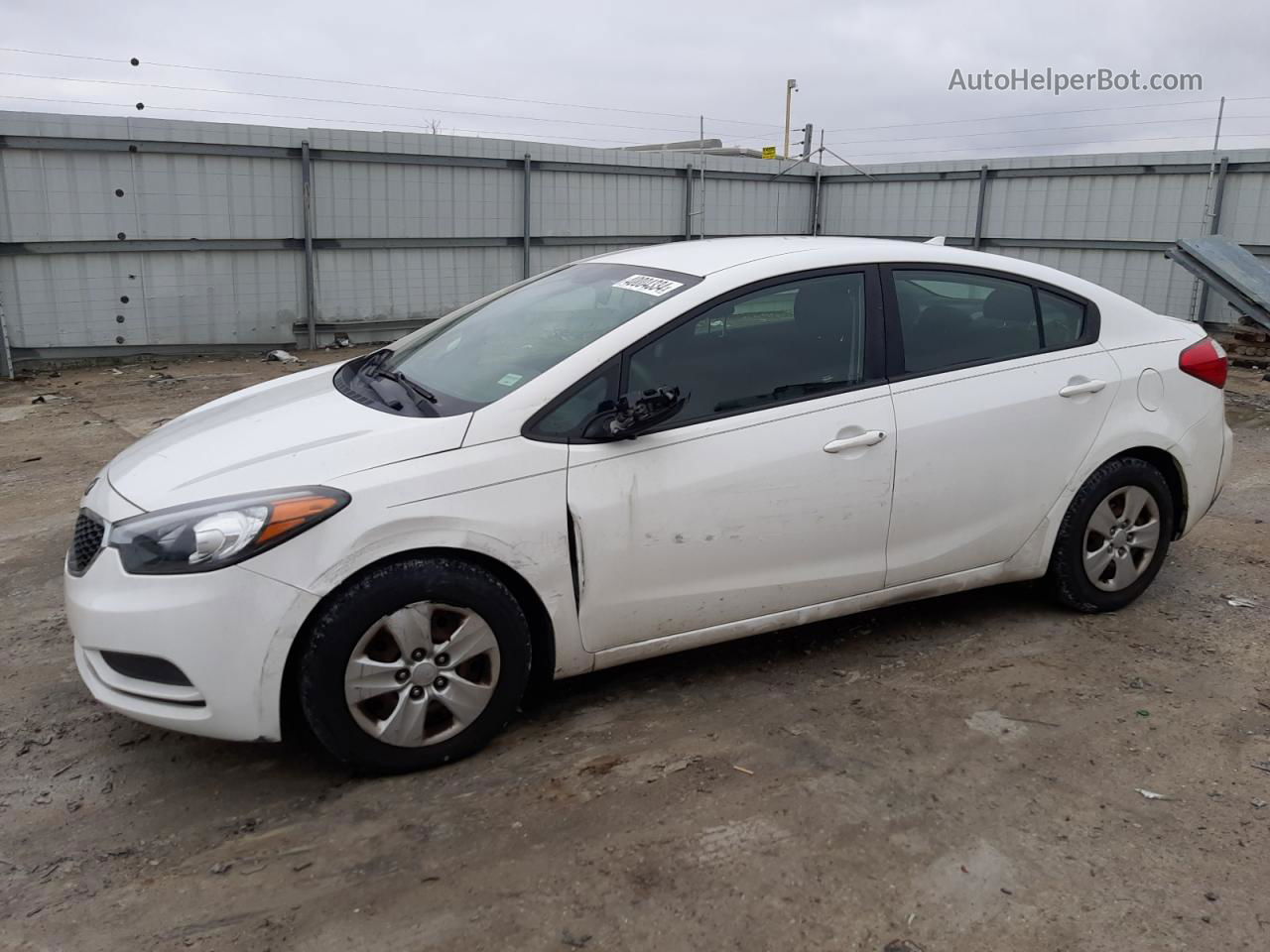 2016 Kia Forte Lx Белый vin: KNAFK4A69G5458662