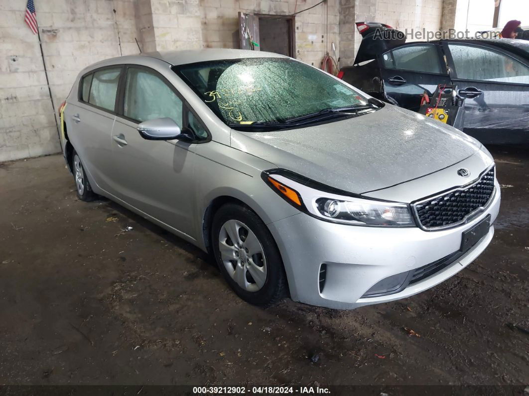 2017 Kia Forte Lx Silver vin: KNAFK5A80H5693895