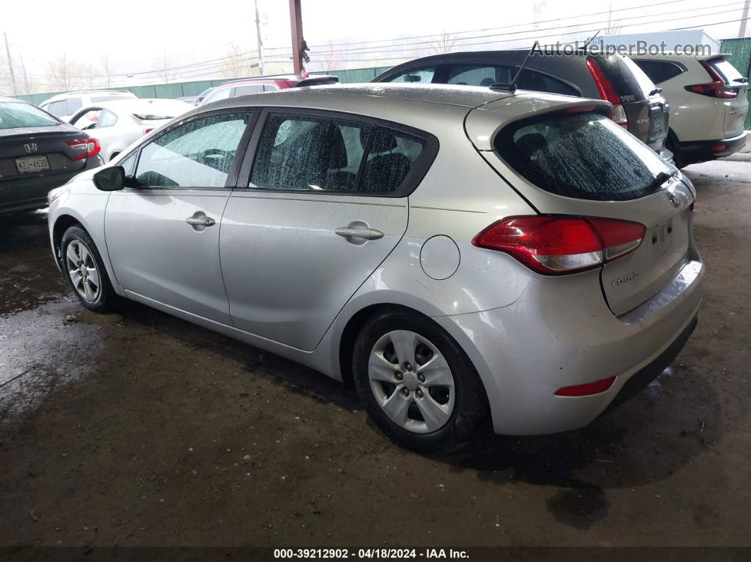 2017 Kia Forte Lx Silver vin: KNAFK5A80H5693895