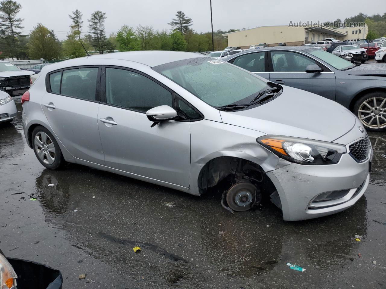 2016 Kia Forte Lx Silver vin: KNAFK5A85G5547877