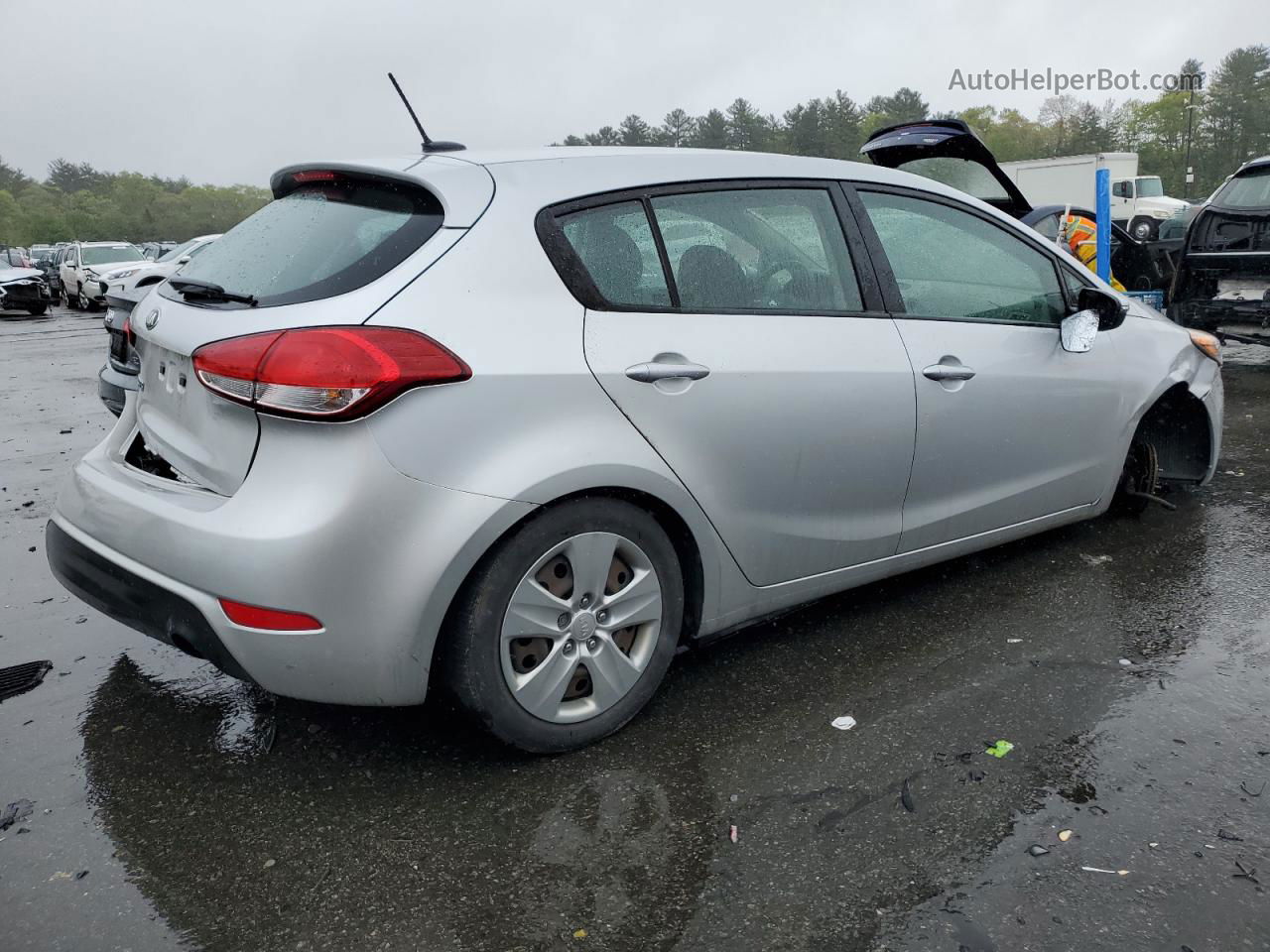 2016 Kia Forte Lx Silver vin: KNAFK5A85G5547877