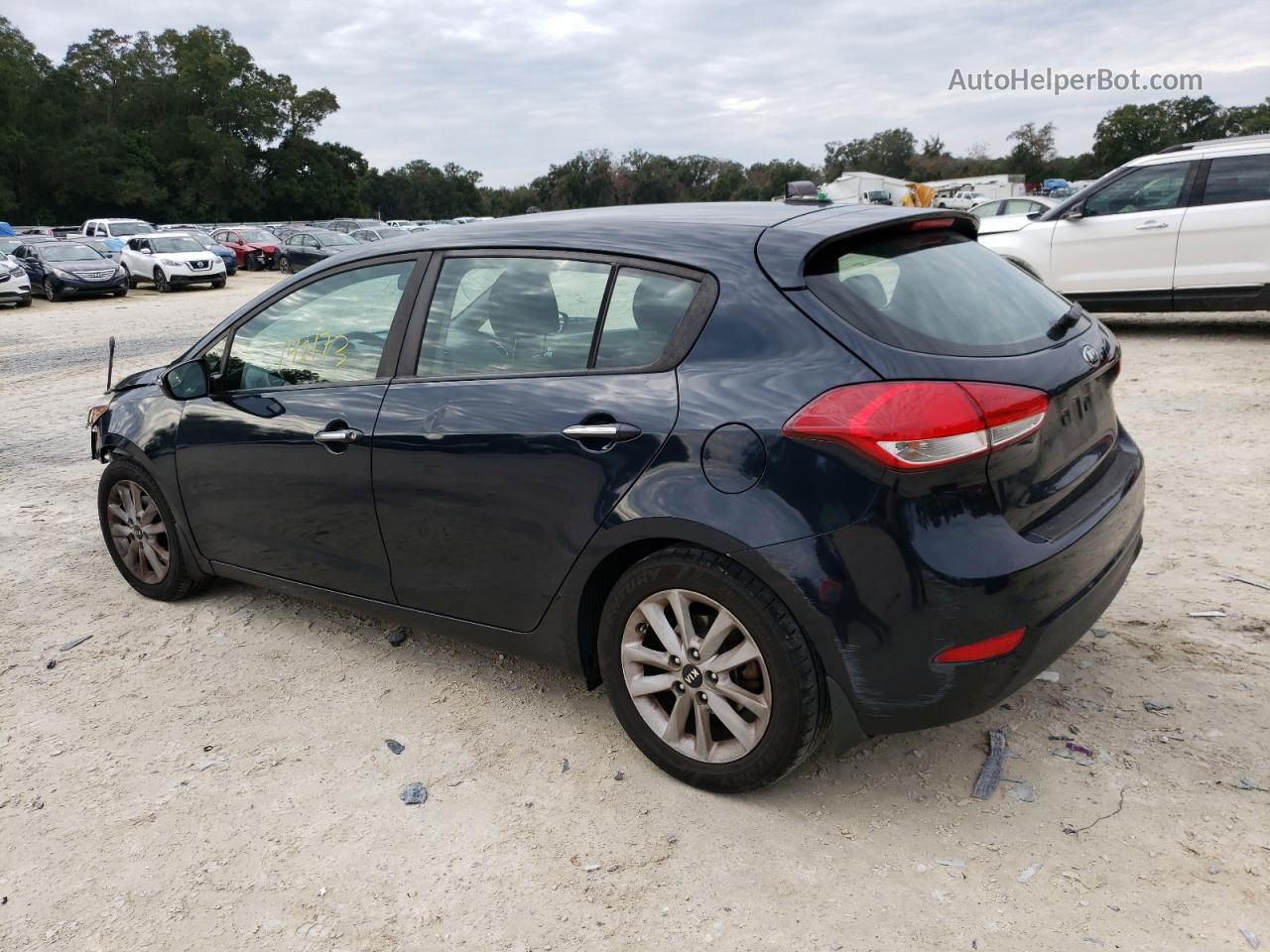 2017 Kia Forte Lx Blue vin: KNAFK5A86H5676535