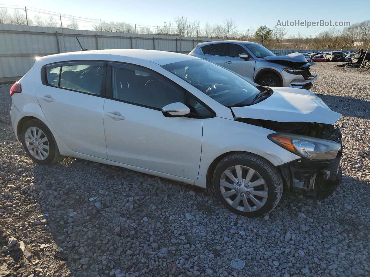 2016 Kia Forte Lx White vin: KNAFK5A88G5647407