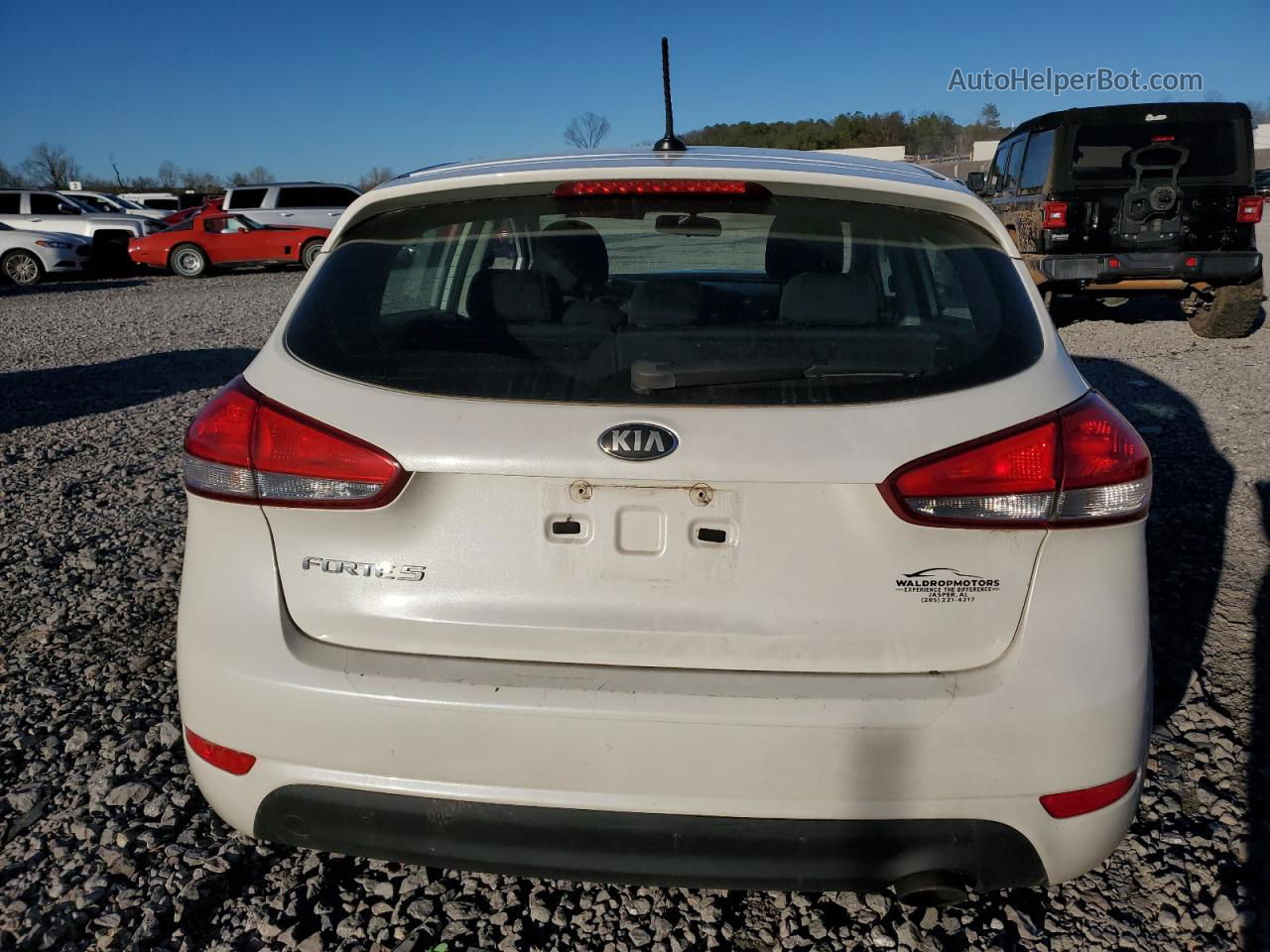 2016 Kia Forte Lx Белый vin: KNAFK5A88G5647407