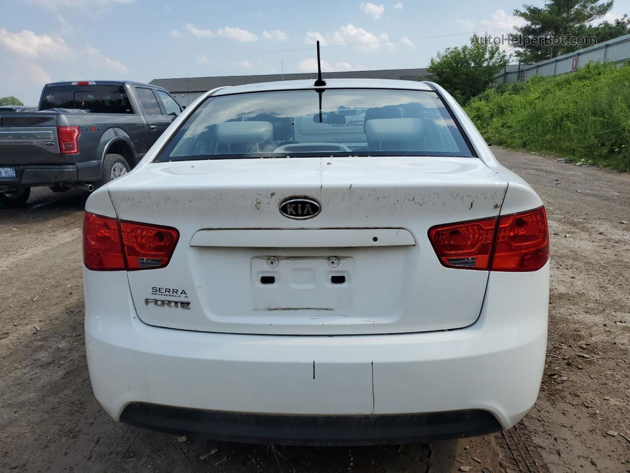 2012 Kia Forte Lx White vin: KNAFT4A20C5574028