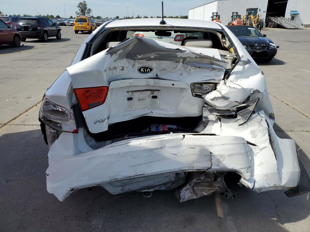 2012 Kia Forte Lx White vin: KNAFT4A29C5593483