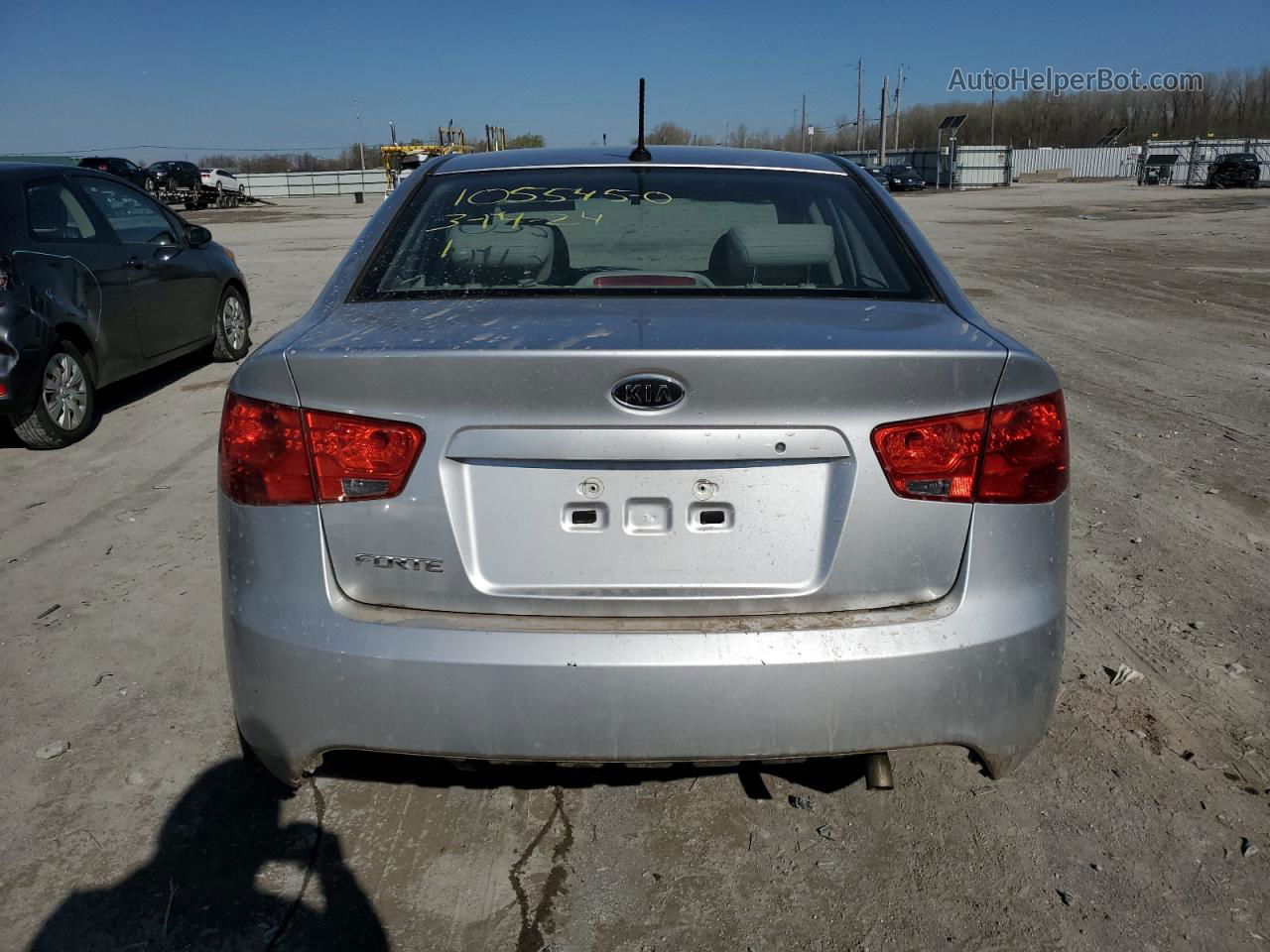 2012 Kia Forte Lx Silver vin: KNAFT4A2XC5479329