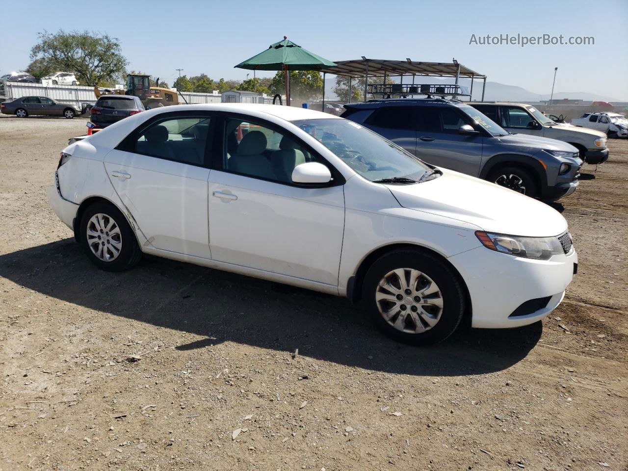 2012 Kia Forte Lx White vin: KNAFT4A2XC5506139