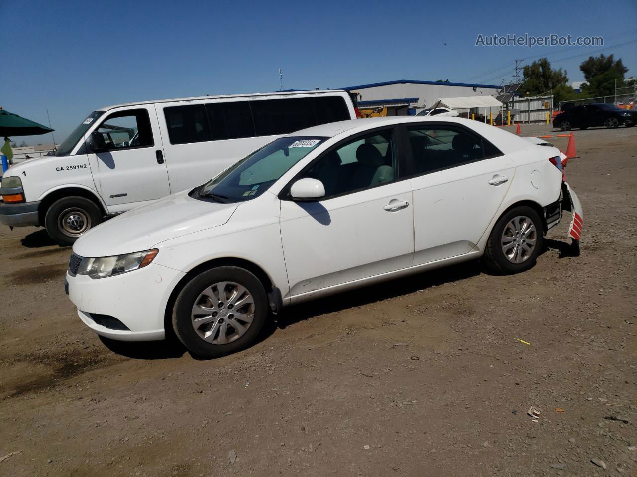 2012 Kia Forte Lx White vin: KNAFT4A2XC5506139