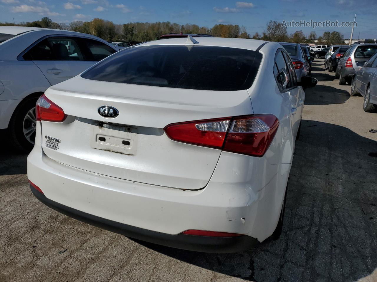 2016 Kia Forte Lx Белый vin: KNAFX4A62G5460903