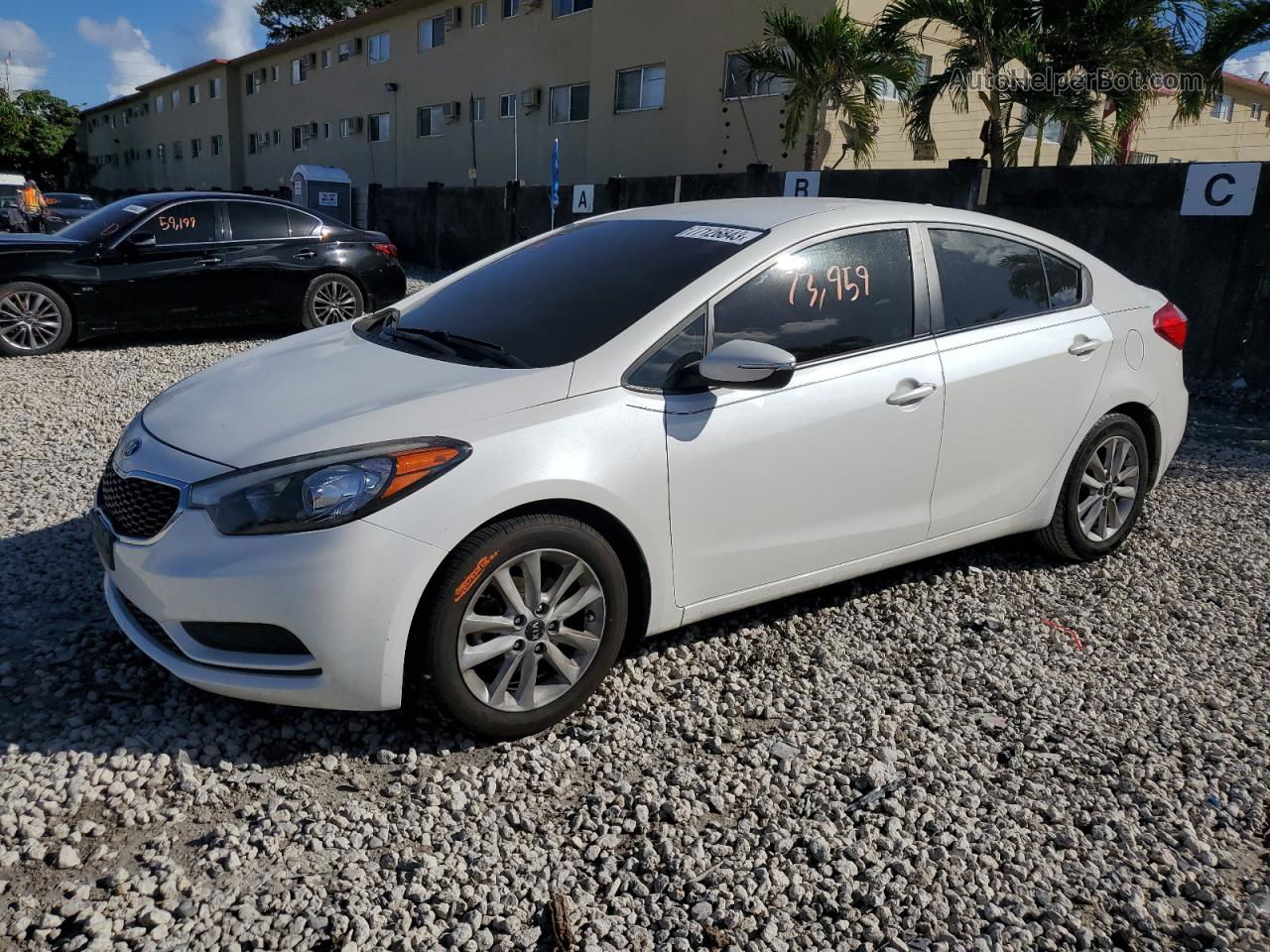 2016 Kia Forte Lx White vin: KNAFX4A65G5551017