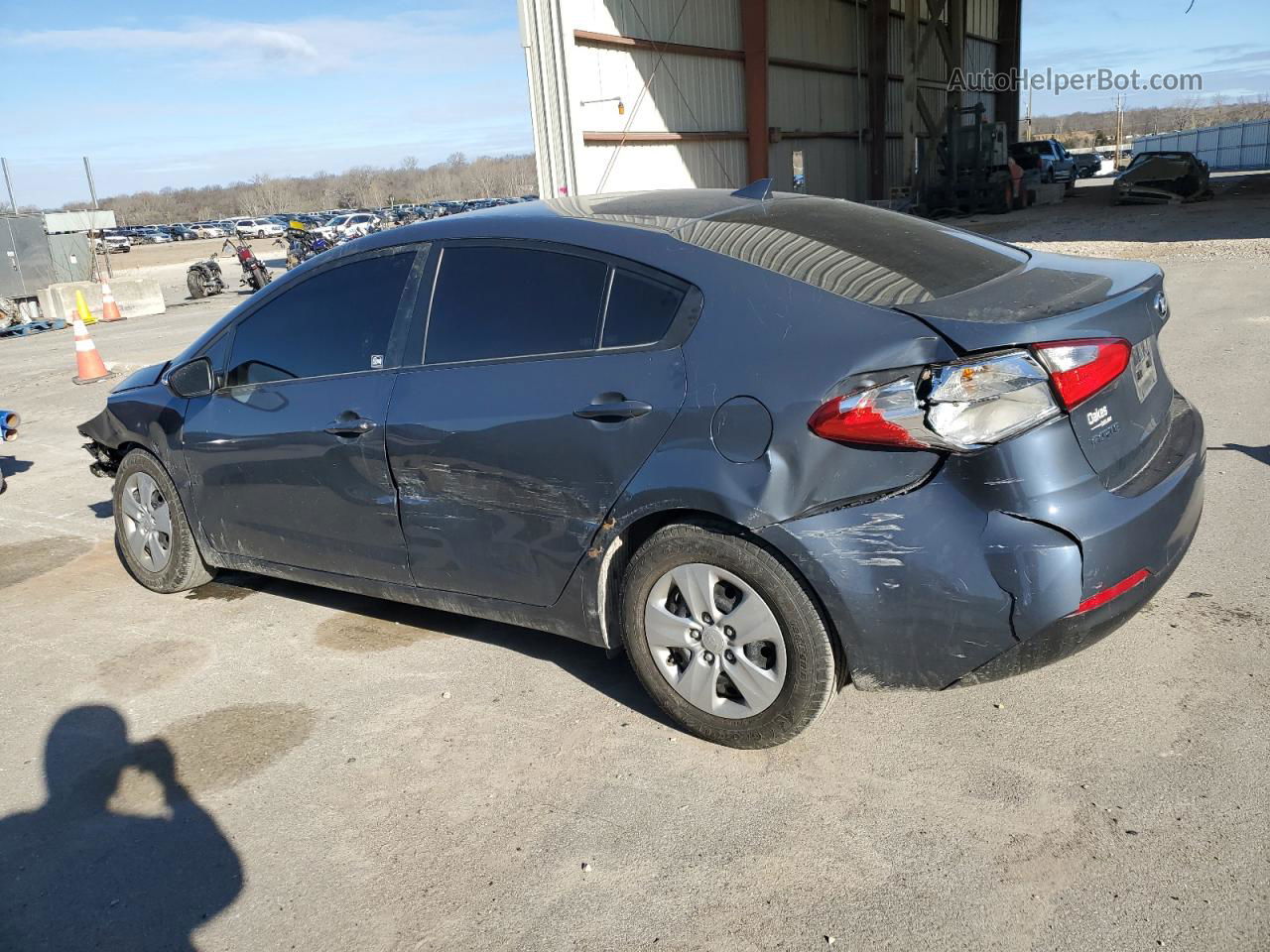 2016 Kia Forte Lx Blue vin: KNAFX4A65G5561899