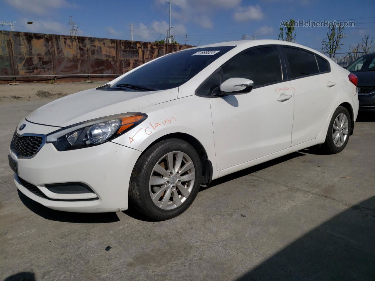 2016 Kia Forte Lx White vin: KNAFX4A66G5544836