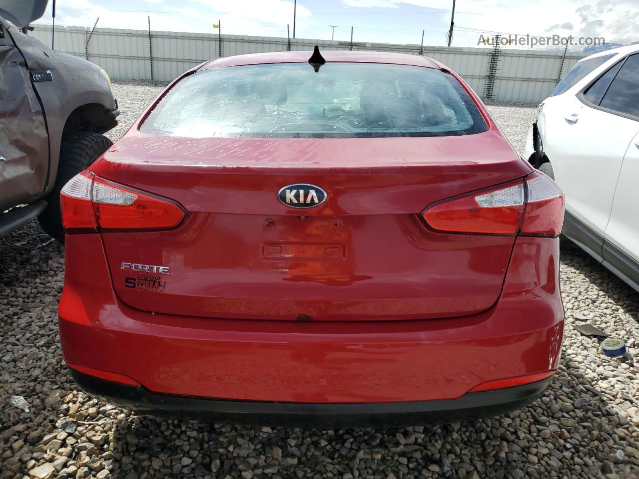 2016 Kia Forte Lx Красный vin: KNAFX4A68G5550914