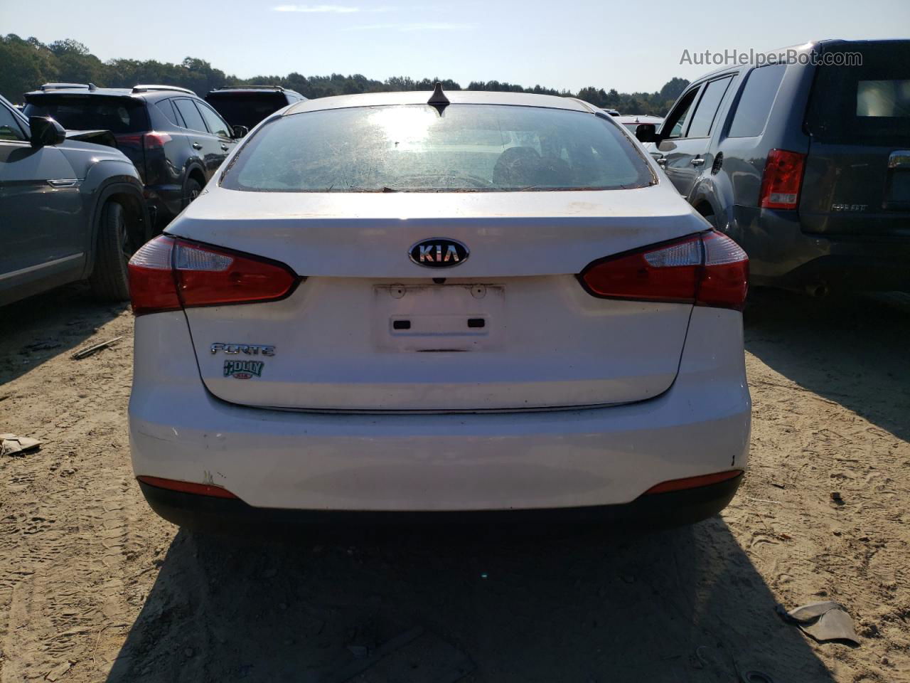 2016 Kia Forte Lx White vin: KNAFX4A69G5603328