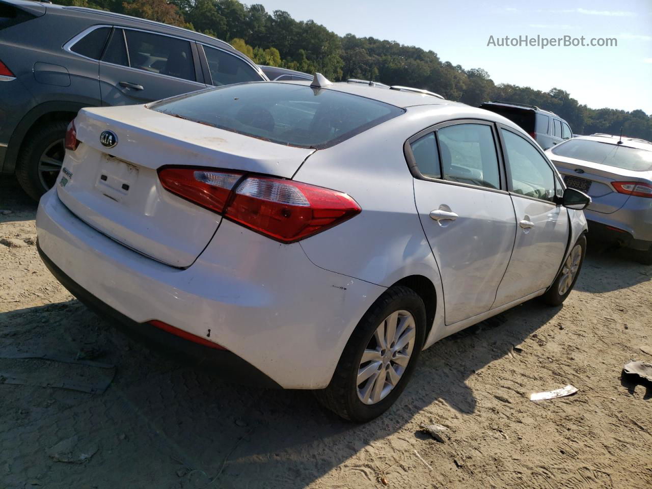 2016 Kia Forte Lx White vin: KNAFX4A69G5603328