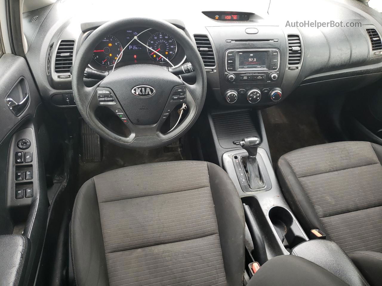 2016 Kia Forte Lx Серебряный vin: KNAFX4A6XG5460728