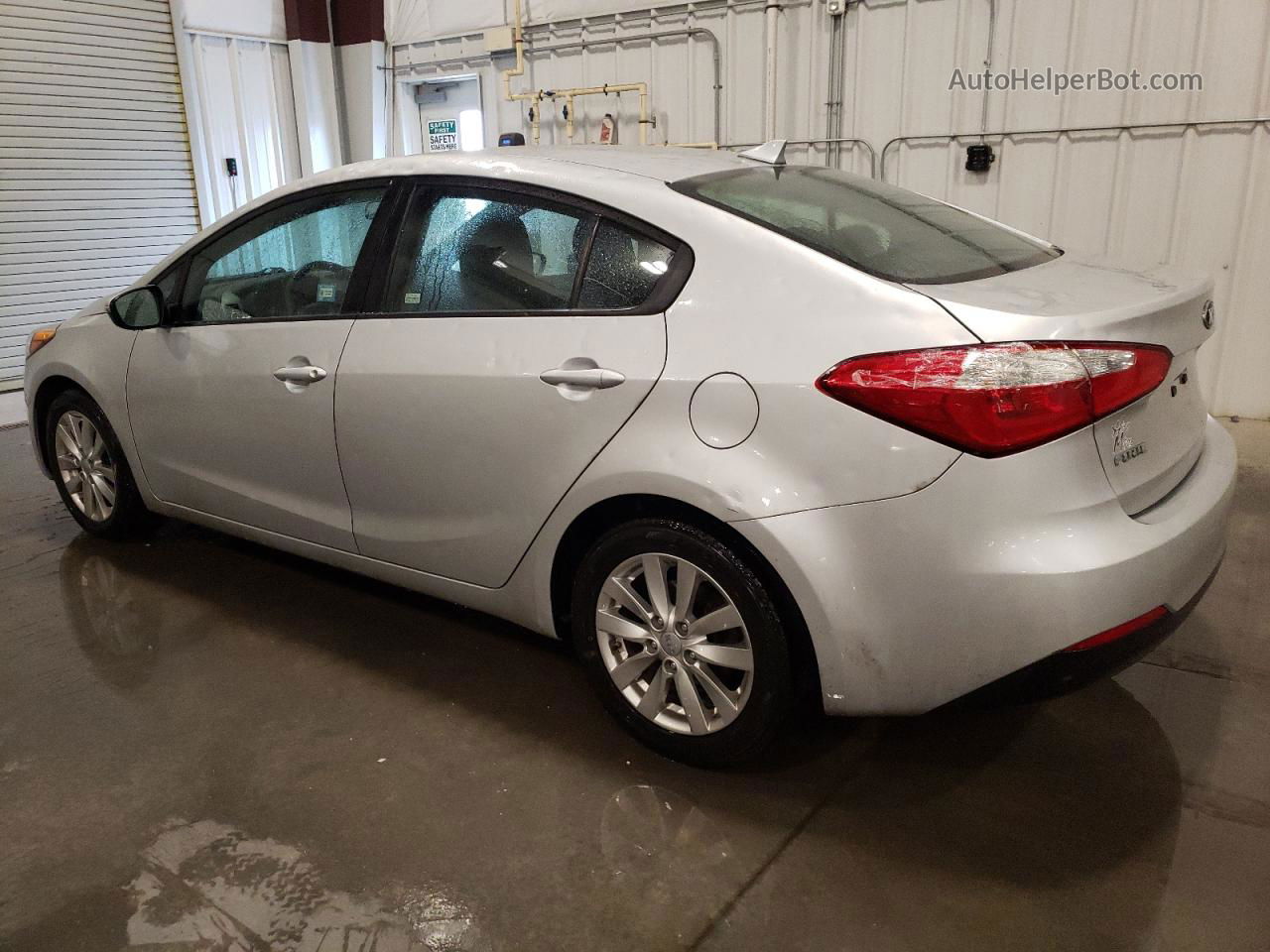 2016 Kia Forte Lx Silver vin: KNAFX4A6XG5590623